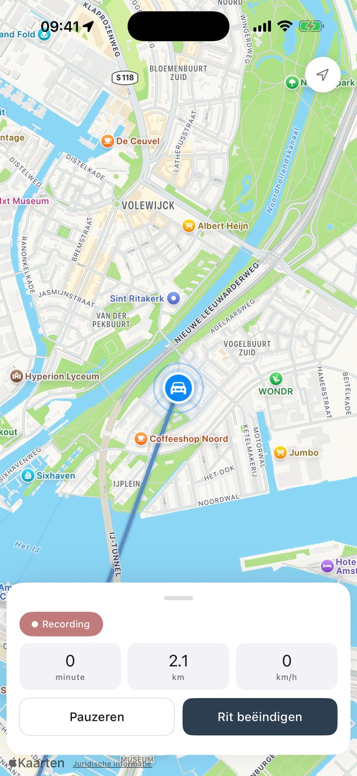 TripLogger registreert een rit live op de kaart: afstand, tijd en snelheid met de knoppen Pauzeren en Rit beëindigen
